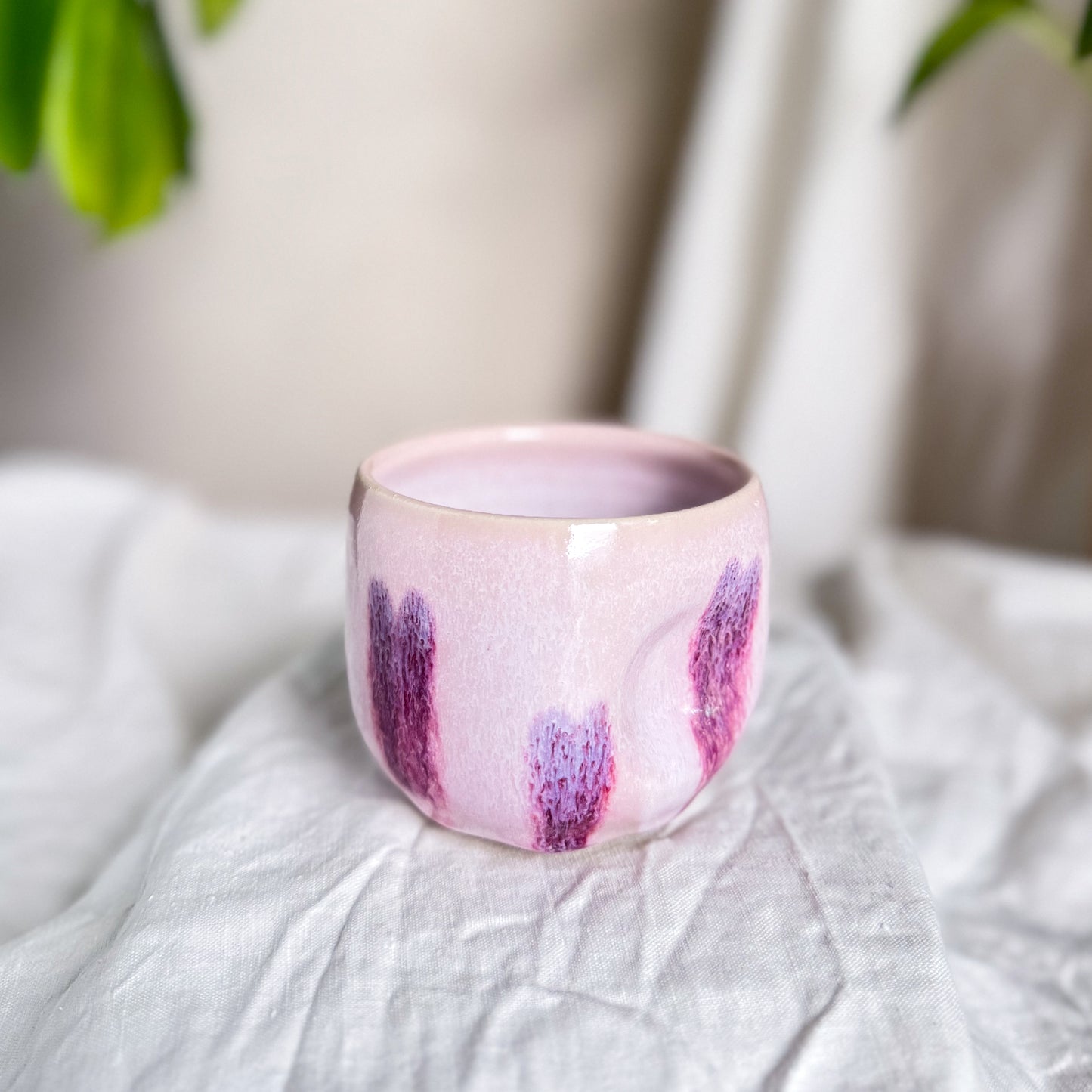 Velvet Valentine Thumb Cup #4