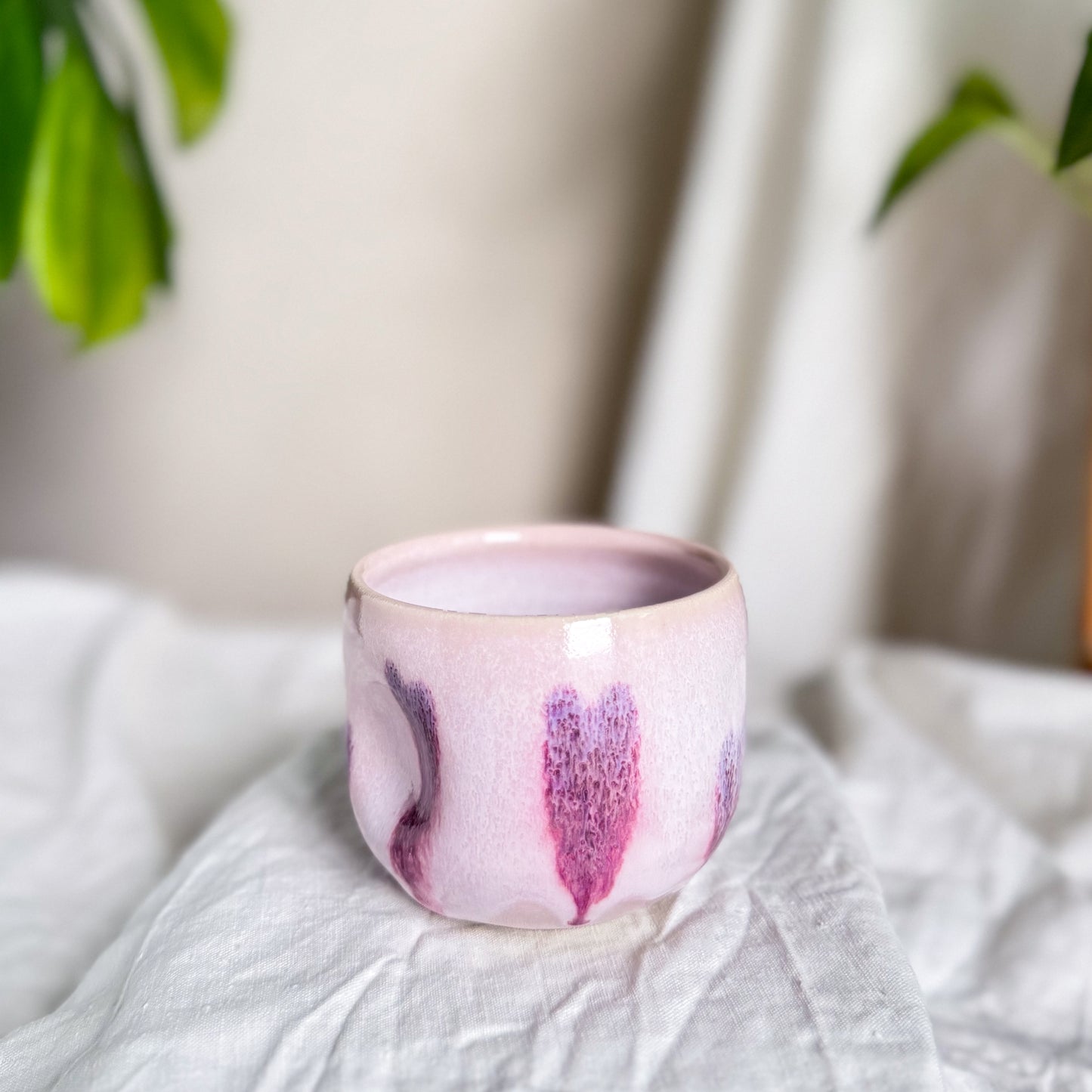 Velvet Valentine Thumb Cup #4