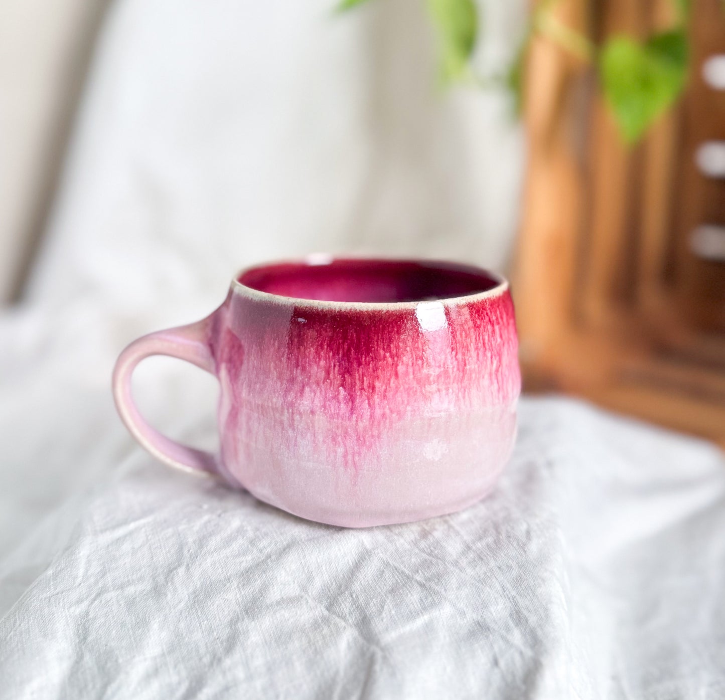 Mulberry Wine Manou Mug #4