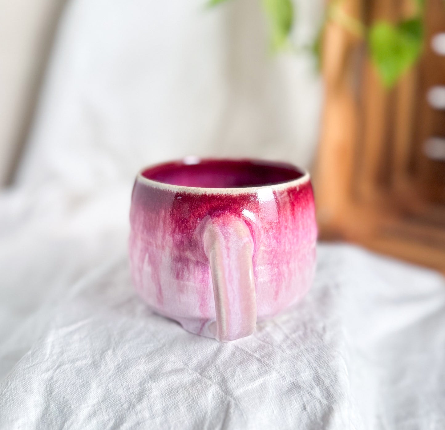 Mulberry Wine Manou Mug #4