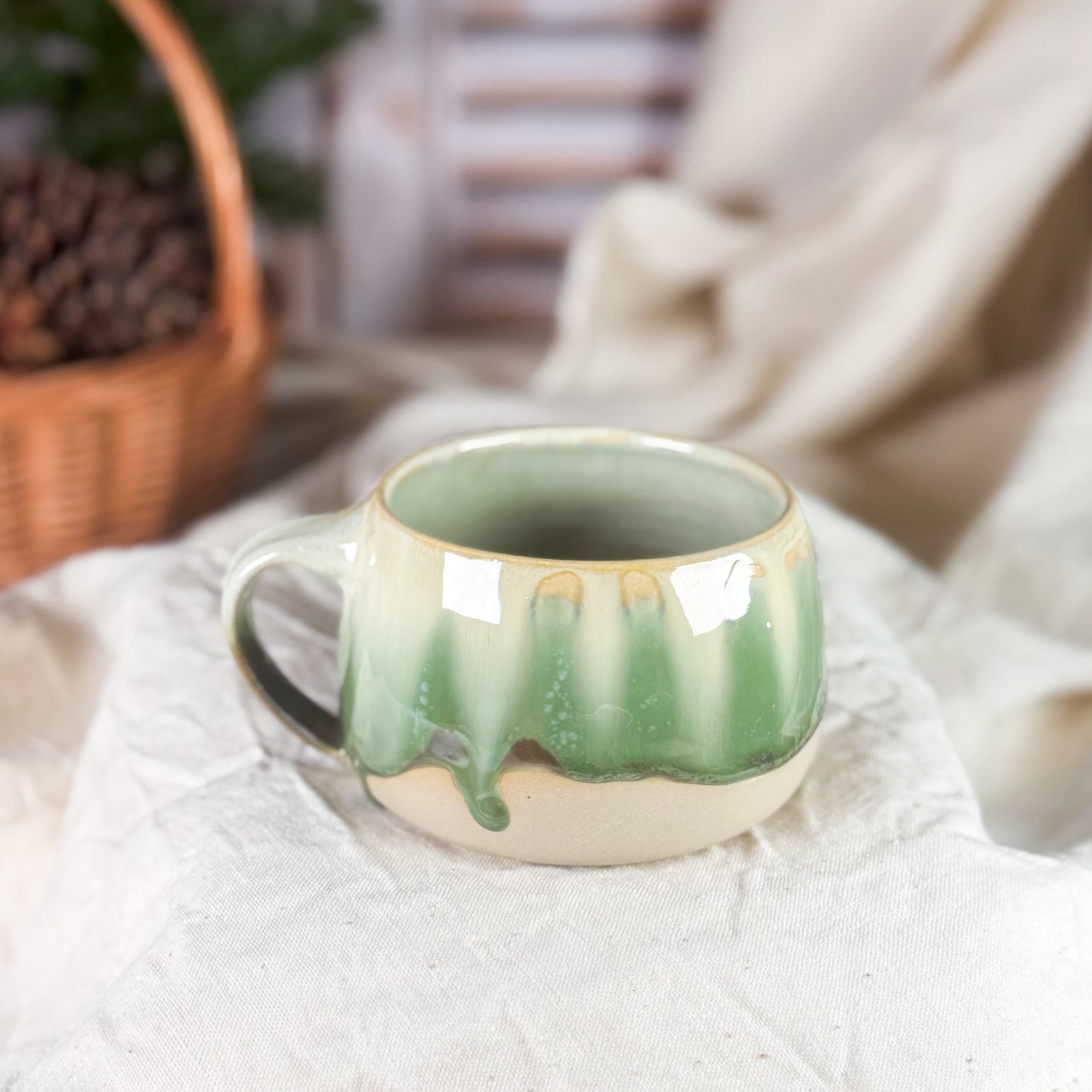 Moss Fairy Manou Mug #4